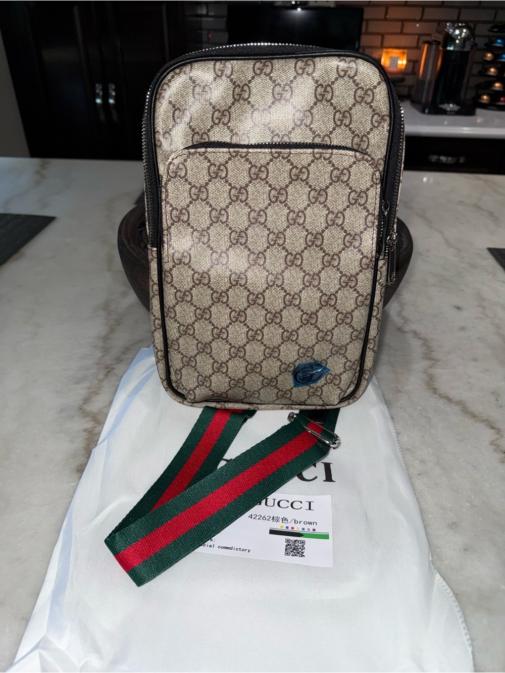 Gucci sling bag
